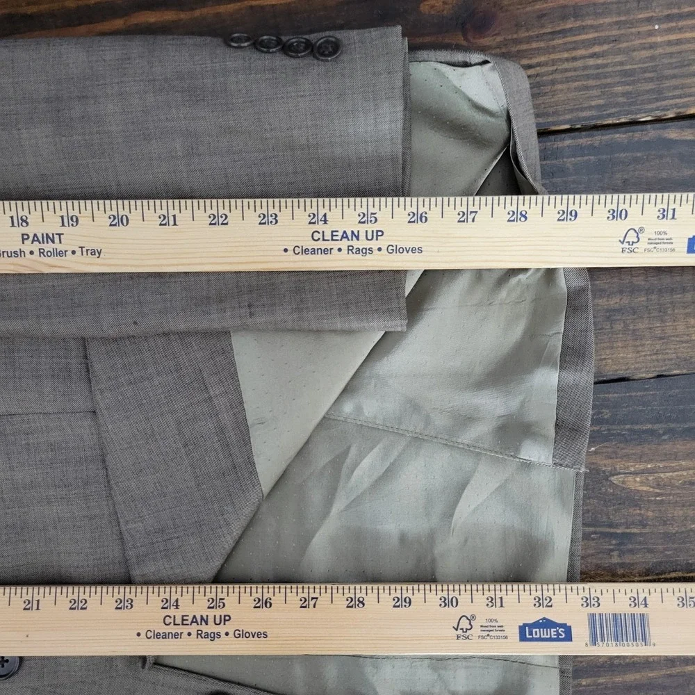 Calvin Klein Men's Sport Coat Blazer Three Button Brown Shark Skin Wool Size 42L